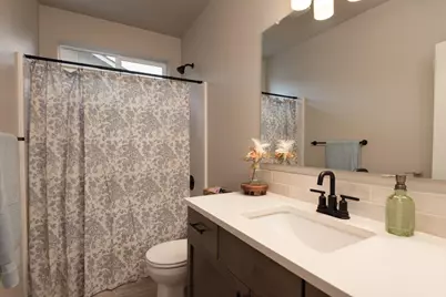 1707 NW Varnish Avenue, Redmond, OR 97756 - Photo 22