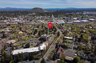 624 NW Hill St, Bend, OR 97703 - Photo 32