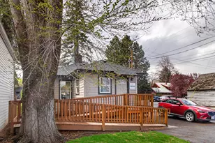 624 NW Hill St, Bend, OR 97703 - Photo 26