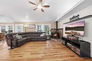 15991 Falcon Ln, La Pine, OR 97739 - Photo 12