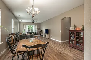 7411 Stonefield Dr, White City, OR 97503 - Photo 8