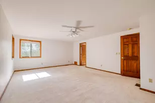 1990 Arlington Dr, Klamath Falls, OR 97601 - Photo 32