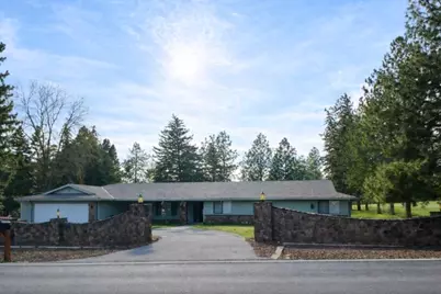 1645 Pine Grove Road, Klamath Falls, OR 97603 - Photo 1