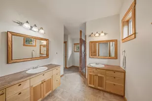 63375 Saddleback Dr, Bend, OR 97703 - Photo 36