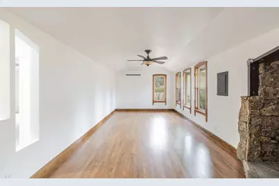 60236 Navajo Road, Bend, OR 97702 - Photo 10