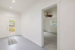 60236 Navajo Rd, Bend, OR 97702 - Photo 18