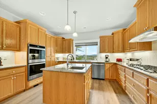 362 Avalon Terrace, Eagle Point, OR 97524 - Photo 12