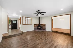 2981 Rosewood St, Medford, OR 97504 - Photo 6