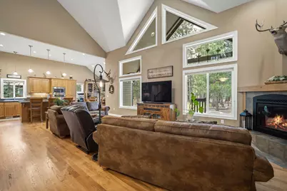 14234 Whitewater Loop, La Pine, OR 97739 - Photo 8
