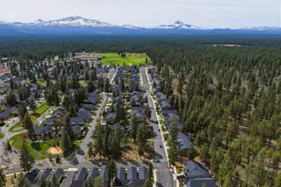 950 N Hindeman St, Sisters, OR 97759 - Photo 34