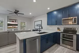 950 N Hindeman St, Sisters, OR 97759 - Photo 12