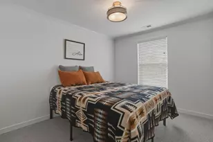 950 N Hindeman St, Sisters, OR 97759 - Photo 24