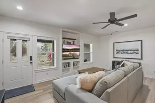 950 N Hindeman St, Sisters, OR 97759 - Photo 8