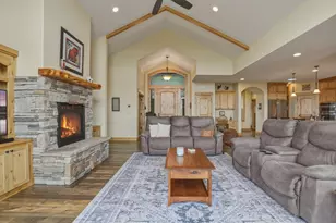10151 Sundance Ridge Loop, Redmond, OR 97756 - Photo 12