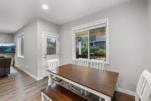 21267 Thornhill Ln, Bend, OR 97701 - Photo 16
