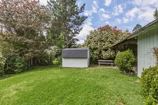 1984 Woodlawn Dr, Medford, OR 97504 - Photo 8