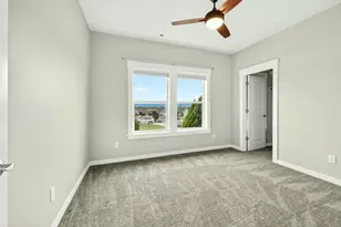 1723 Luxor Ln, Medford, OR 97504 - Photo 46