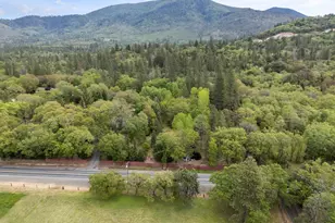 7771 Monument Dr, Grants Pass, OR 97526 - Photo 50