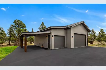 20605 Lowe Lane, Bend, OR 97703 - Photo 50