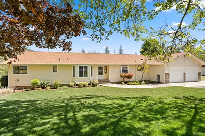 405 Crystal Drive, Grants Pass, OR 97527 - Photo 1