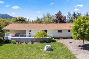 405 Crystal Dr, Grants Pass, OR 97527 - Photo 44