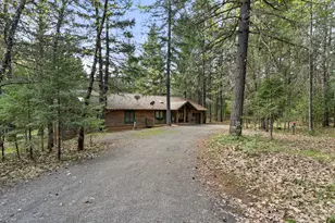 453 Glendon Rd, Kerby, OR 97531 - Photo 18