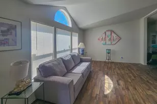 4729 S Pacific Hwy, Phoenix, OR 97535 - Photo 6
