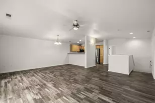 438 NW 19th St, Redmond, OR 97756 - Photo 14