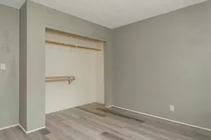 1888 NE Beacon Dr, Grants Pass, OR 97526 - Photo 14