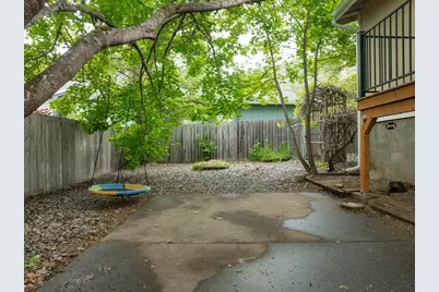 1888 NE Beacon Drive, Grants Pass, OR 97526 - Photo 26