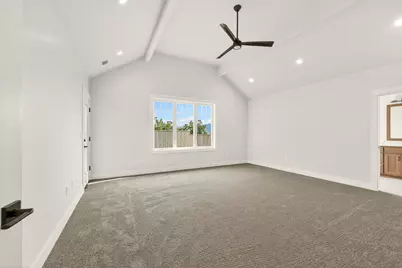 4090 Crystal Springs Drive, Medford, OR 97504 - Photo 28