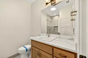 4090 Crystal Springs Dr, Medford, OR 97504 - Photo 38