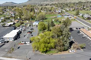 6039 S 6th St, Klamath Falls, OR 97603 - Photo 2