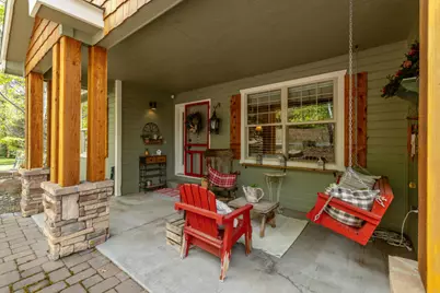 10704 Kestrel Road, Klamath Falls, OR 97601 - Photo 4