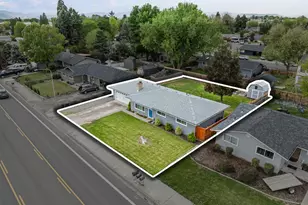 2423 Delta Waters Rd, Medford, OR 97504 - Photo 26