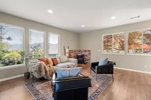 1553 Panoramic Loop, Grants Pass, OR 97527 - Photo 8