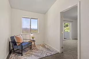 1553 Panoramic Loop, Grants Pass, OR 97527 - Photo 14