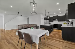 60903 SE Epic Pl, Bend, OR 97702 - Photo 16