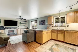 3164 SW Newberry Ave, Redmond, OR 97756 - Photo 8
