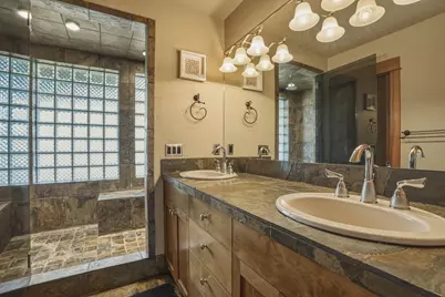 65225 Gerking Market Road, Bend, OR 97703 - Photo 52