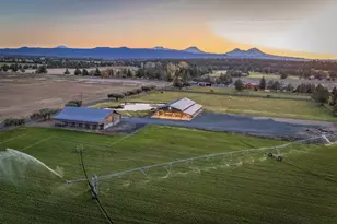 65225 Gerking Market Rd, Bend, OR 97703 - Photo 2