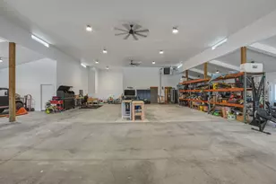 65225 Gerking Market Rd, Bend, OR 97703 - Photo 60