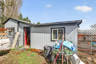 14305 Meadowbrook Ct, Klamath Falls, OR 97601 - Photo 6