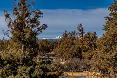 63557 Overtree Road, Bend, OR 97701 - Photo 58