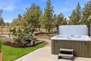 63557 Overtree Rd, Bend, OR 97701 - Photo 70