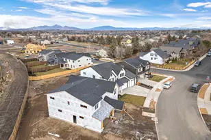 4383 SW Rhyolite Pl, Redmond, OR 97756 - Photo 38