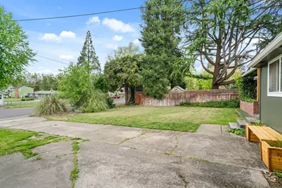 1516 Wilson Place, Medford, OR 97504 - Photo 28