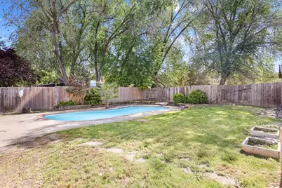 107 N 1st Street, Talent, OR 97540 - Photo 34