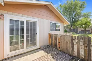 107 N 1st St, Talent, OR 97540 - Photo 36