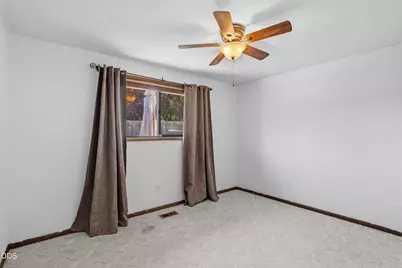 107 N 1st Street, Talent, OR 97540 - Photo 22